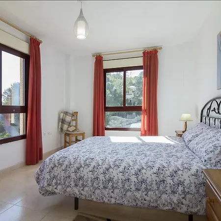 Casa Marina Апартаменты *